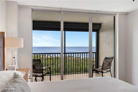 11 Bluebill Ave 1101, Naples FL - photo 11 of 40