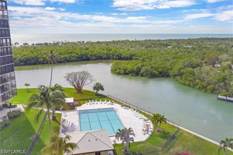 17 Bluebill Ave 803, Naples FL - photo 20 of 30