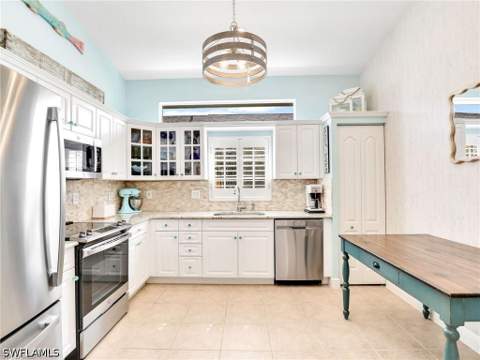 8647 Ibis Cove Cir, Naples FL - photo 7 of 50