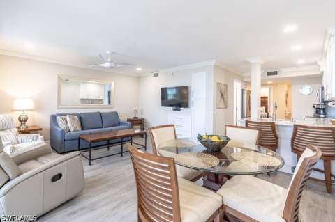 10 Tampa Pl 502, Marco Island FL - photo 9 of 37