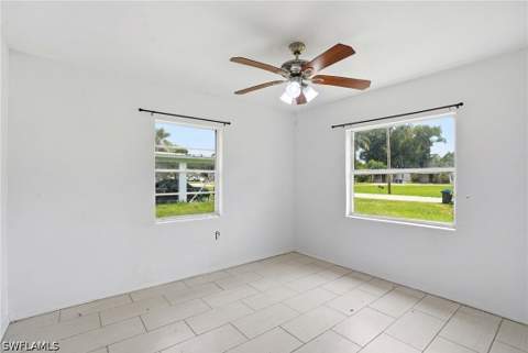 78 Victoria Dr, North Fort Myers FL - photo 12 of 24