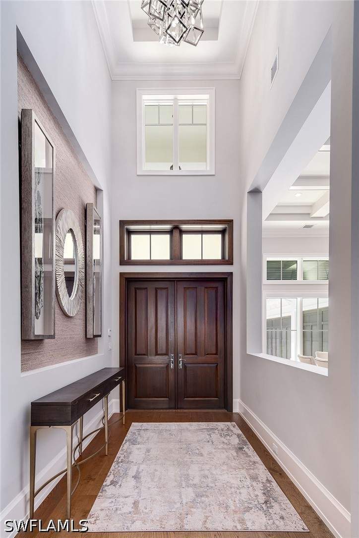 4 bedroom SingleFamilyResidence at 705 Wedge Dr, Moorings, Naples — photo 5
