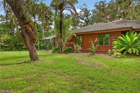 3460/3480 River Run Ln, Fort Myers FL - photo 20 of 49
