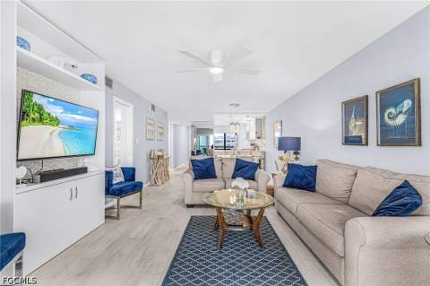8402 Estero Blvd 704, Fort Myers Beach FL - photo 9 of 27