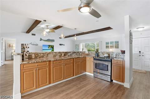 5125 Rutland Ct, Cape Coral FL - photo 9 of 45