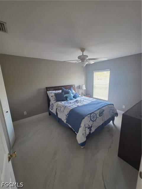 410 NW 11th Ter, Cape Coral FL - photo 16 of 39