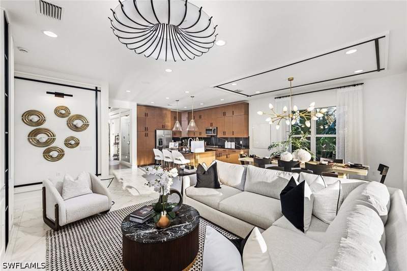 2 bedroom SingleFamilyResidence at 2550 Kingfisher Dr, Valencia Sky, Naples — photo 5