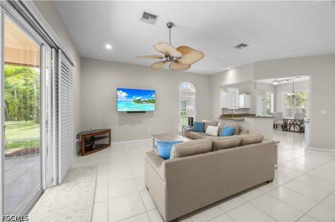 5472 Peppertree Dr, Fort Myers FL - photo 18 of 36