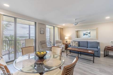 10 Tampa Pl 503, Marco Island FL - photo 7 of 34