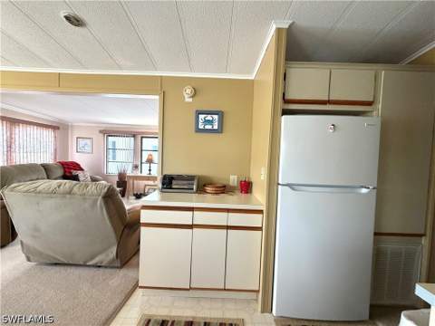 4710 Pilgrims Way W, Estero FL - photo 10 of 21