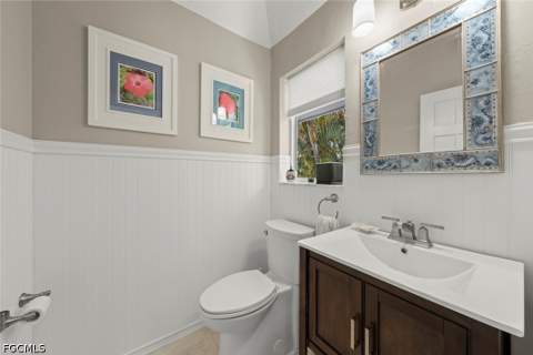1406 Sanderling Cir, Sanibel FL - photo 10 of 45