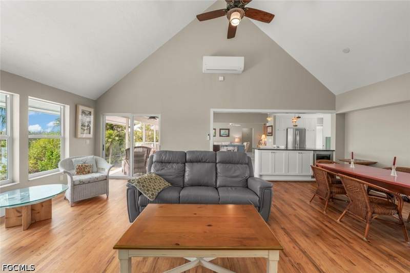 3 bedroom SingleFamilyResidence at 1406 Sanderling Cir, Dunes At Sanibel Island, Sanibel — photo 3