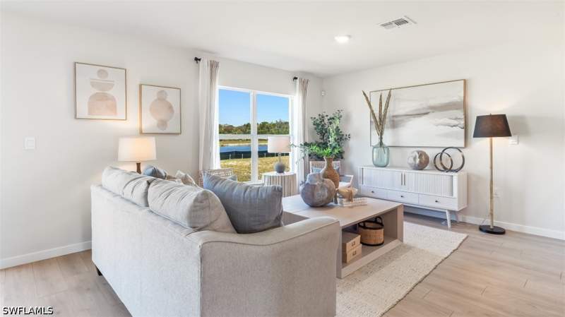 3 bedroom SingleFamilyResidence at 3720 NE 14th Ave, Cape Coral, Cape Coral — photo 3