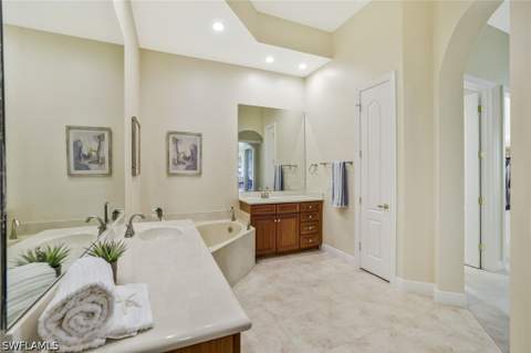 15539 Monterosso Ln 202, Naples FL - photo 18 of 47