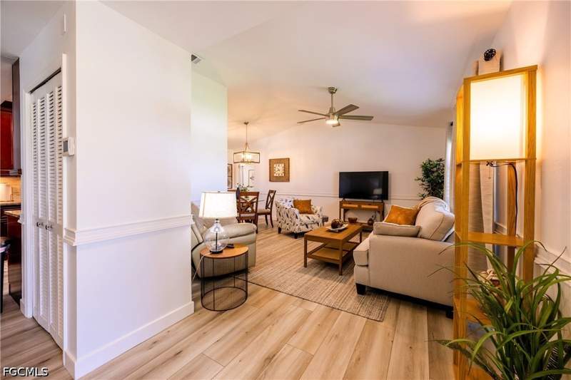 4 bedroom SingleFamilyResidence at 420 SW 37th St, Cape Coral, Cape Coral — photo 4