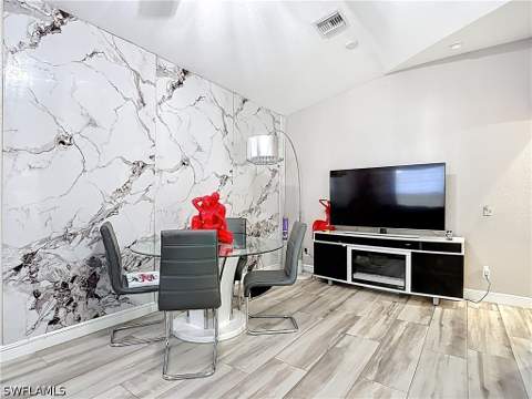 1845 Desoto Blvd N, Naples FL - photo 16 of 27