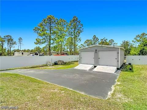 1845 Desoto Blvd N, Naples FL - photo 22 of 27