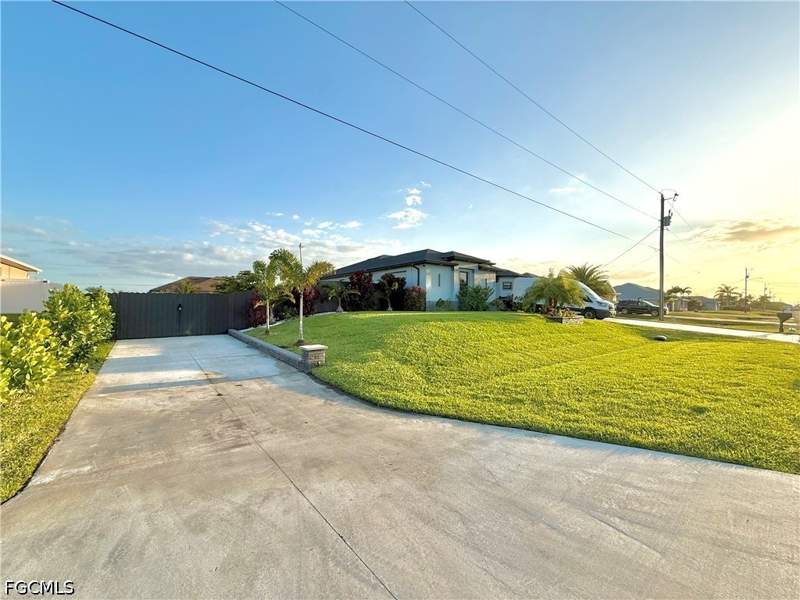 3 bedroom SingleFamilyResidence at 2618 NW 8th Ter, Cape Coral, Cape Coral — photo 3