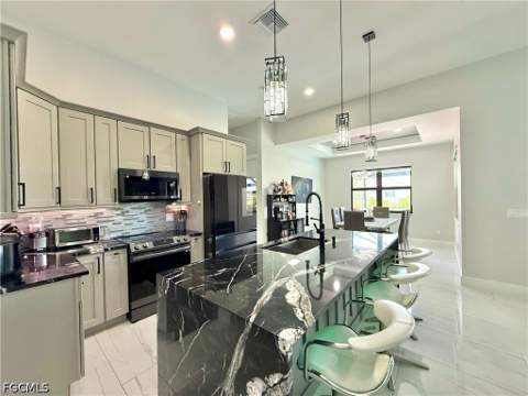 2618 NW 8th Ter, Cape Coral FL - photo 7 of 50