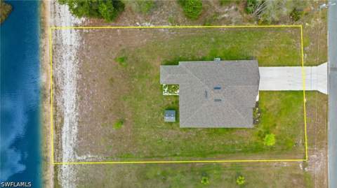858 Rue Labeau Cir, Fort Myers FL - photo 17 of 19