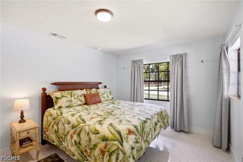 2706 Rhode Island Ave, Fort Myers FL - photo 15 of 39