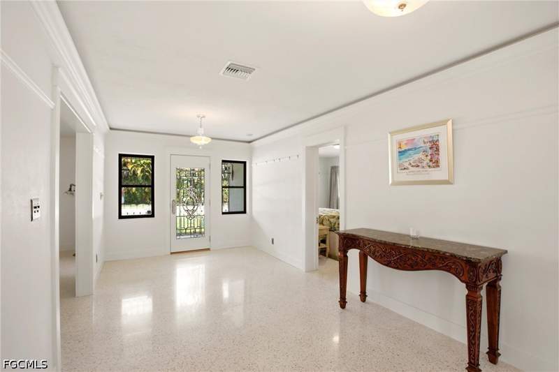 3 bedroom SingleFamilyResidence at 2706 Rhode Island Ave, Dean Park, Fort Myers — photo 3