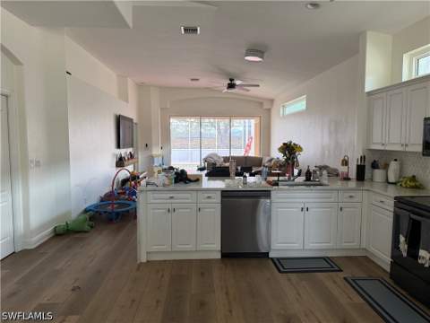 8723 Ibis Cove Cir, Naples FL - photo 24 of 43