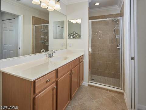 9816 Giaveno Cir 1315, Naples FL - photo 10 of 35