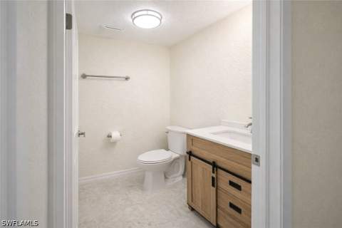 4625 Bayshore Dr D1, Naples FL - photo 10 of 12