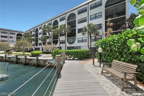 1003 Anglers Cv K201, Marco Island FL - photo 19 of 23