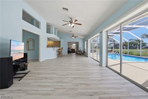 1022 SW 18th Ter, Cape Coral FL - photo 15 of 34