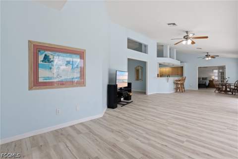 1022 SW 18th Ter, Cape Coral FL - photo 16 of 34