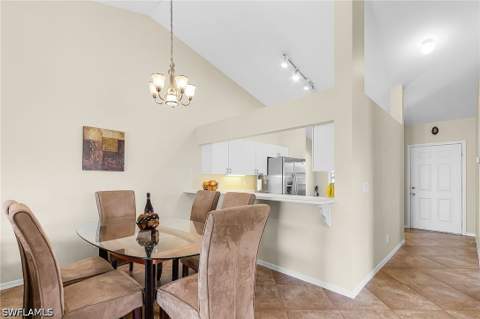 186 Pebble Shores Dr 201, Naples FL - photo 9 of 33