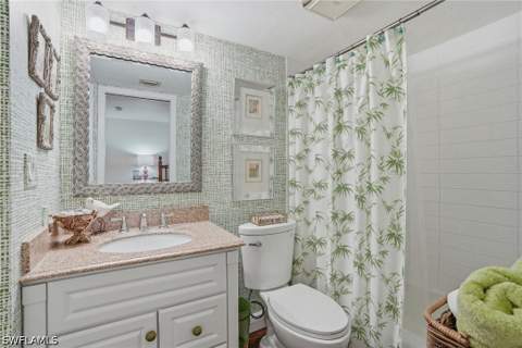 4784 West Blvd B101, Naples FL - photo 16 of 29