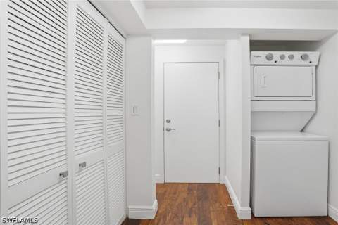 4784 West Blvd B101, Naples FL - photo 23 of 29