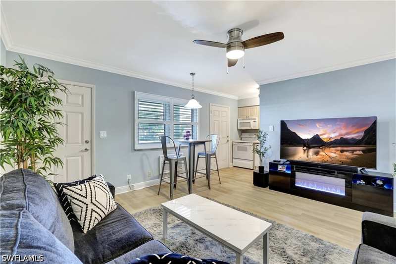 1 bedroom Condominium at 130 N Collier Blvd A7, Southwinds Apts Of Marco Island, Marco Island — photo 1