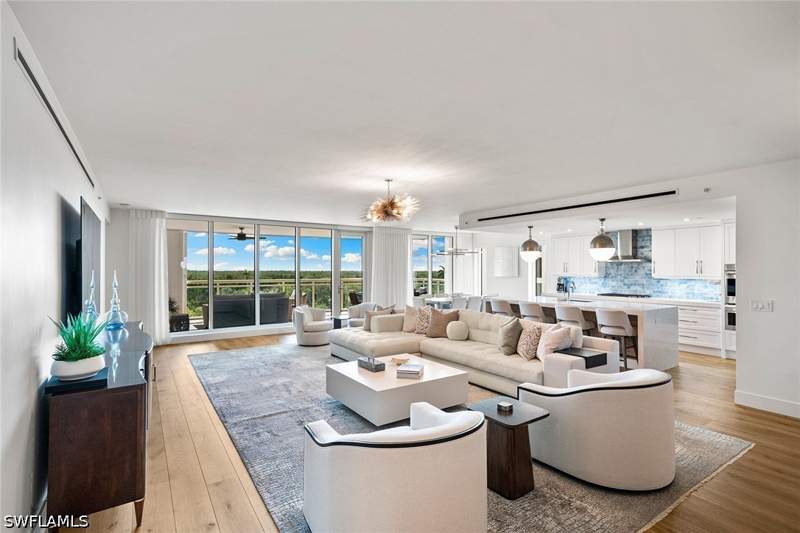 4 bedroom Condominium at 13915 Old Coast Rd 506, Kalea Bay Tower 100, Naples — photo 2