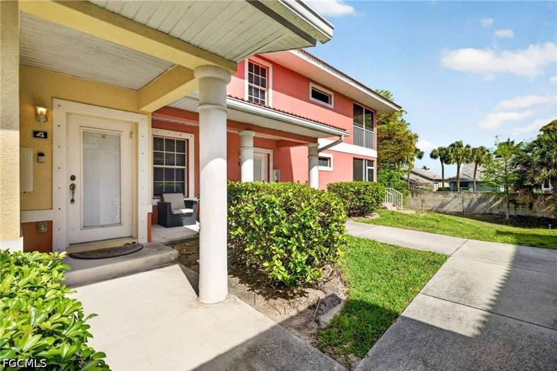 3 bedroom Condominium at 5450 Park Rd 4, Gulf Hideaway, Fort Myers — photo 3