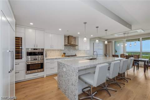 13925 Old Coast Rd 905, Naples FL - photo 7 of 48
