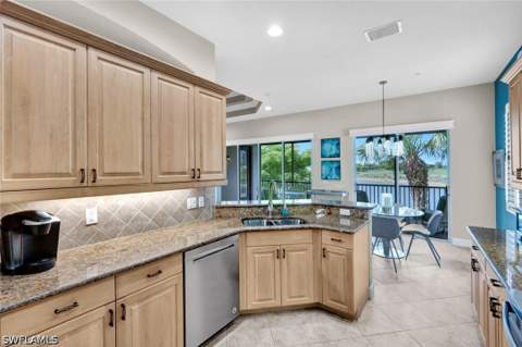 8755 Coastline Ct 202, Naples FL - photo 14 of 42