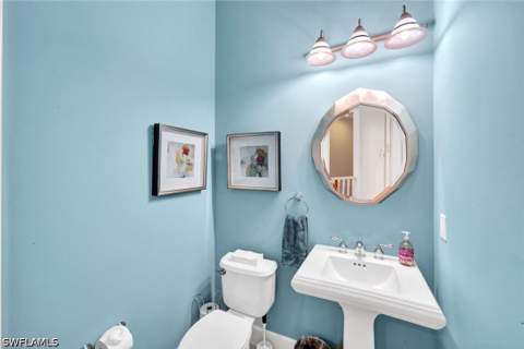 8755 Coastline Ct 202, Naples FL - photo 24 of 42