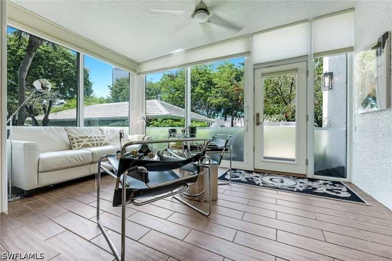 2 bedroom Condominium at 5817 Glencove DR 402, GLENCOVE, Naples — photo 5
