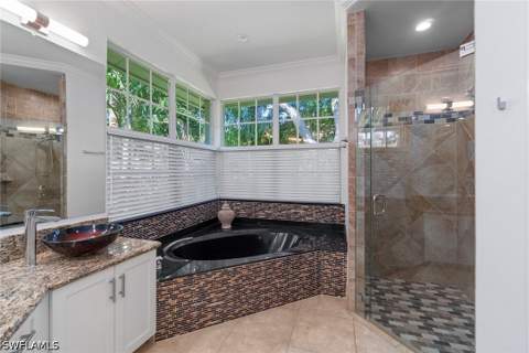 27330 Ridge Lake Ct, Bonita Springs FL - photo 12 of 26