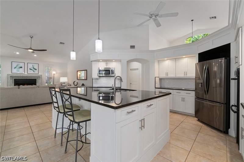 4 bedroom SingleFamilyResidence at 27330 Ridge Lake Ct, River Ridge, Bonita Springs — photo 5