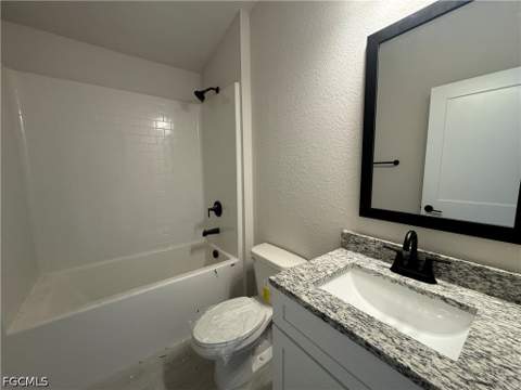 4007 NW 20th St, Cape Coral FL - photo 7 of 20