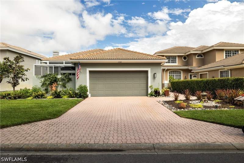 2 bedroom SingleFamilyResidence at 11584 Quail Village Way, Quail Creek Village, Naples — photo 2