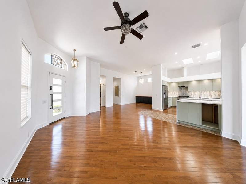 2 bedroom SingleFamilyResidence at 11584 Quail Village Way, Quail Creek Village, Naples — photo 4