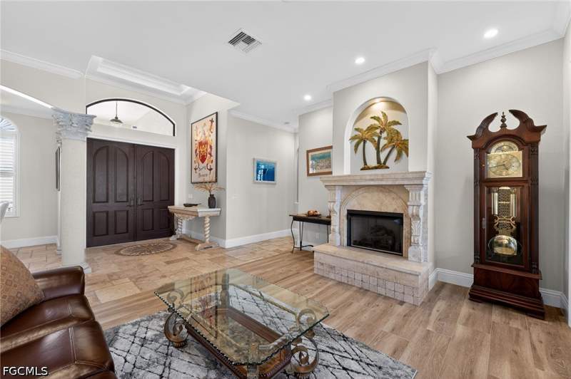 4 bedroom SingleFamilyResidence at 1911 SE 20th St, Cape Coral, Cape Coral — photo 5