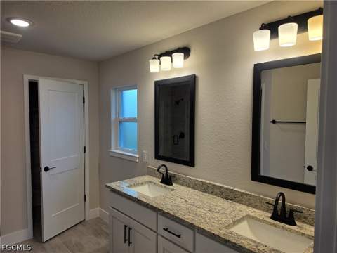 239 NW 25th Pl, Cape Coral FL - photo 18 of 20