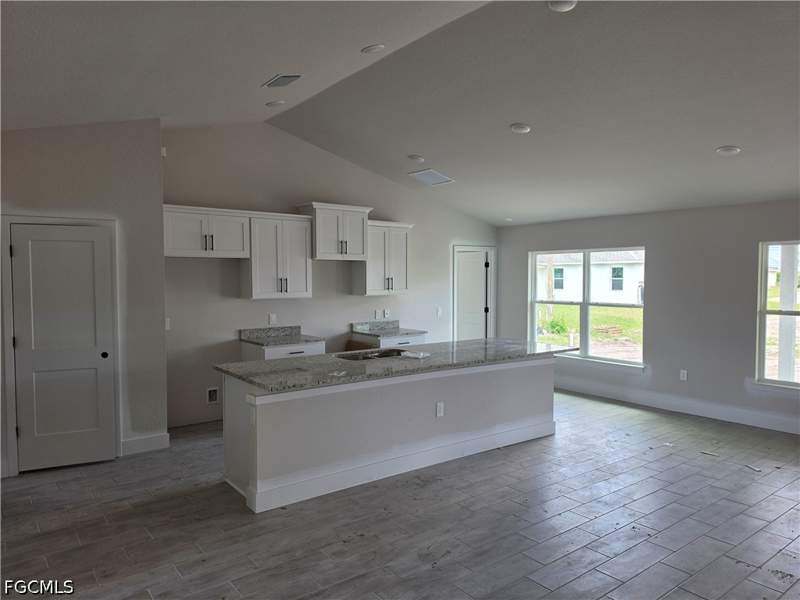 4 bedroom SingleFamilyResidence at 239 NW 25th Pl, Cape Coral, Cape Coral — photo 3
